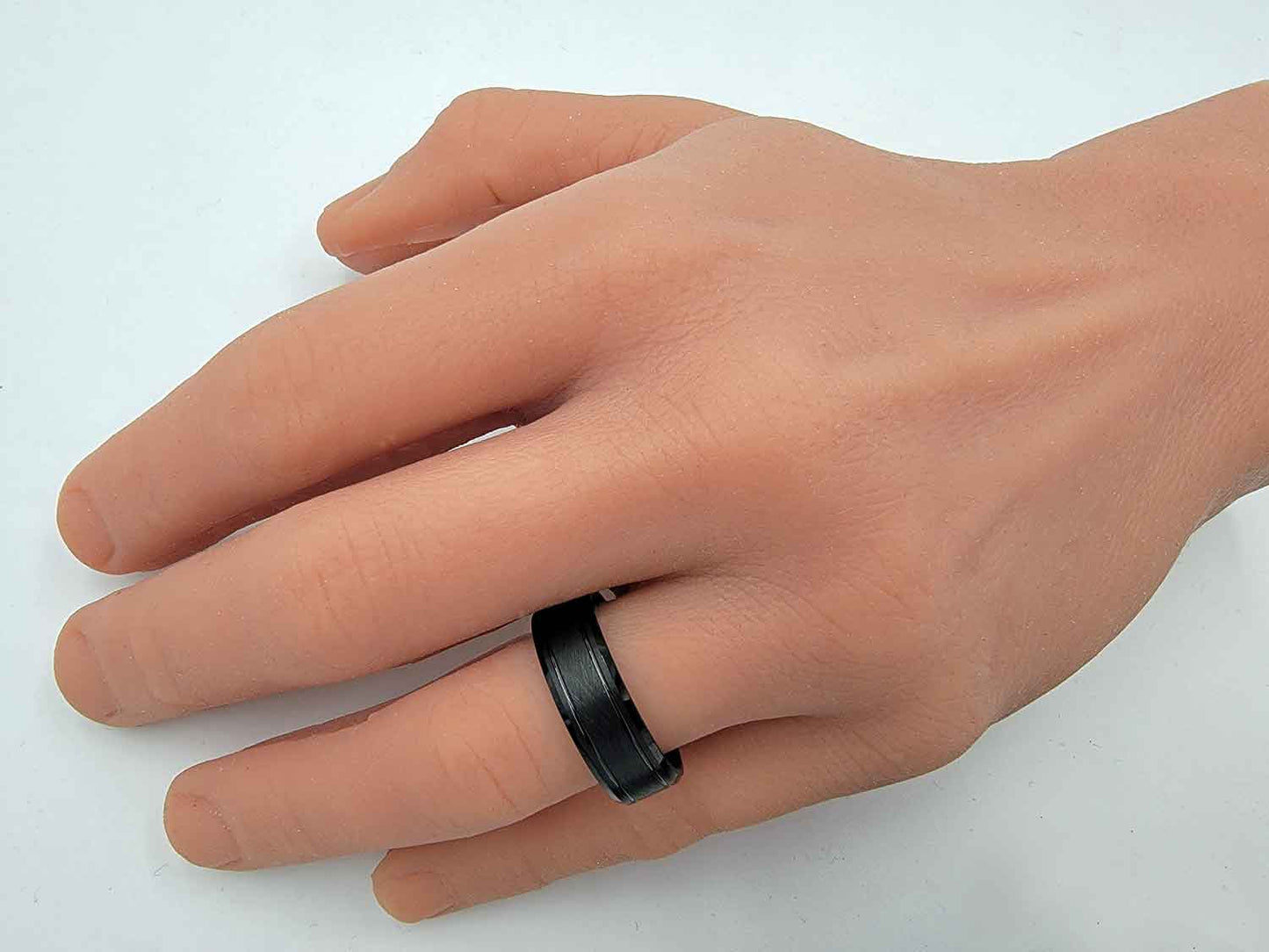 Tungsten Ring LV585